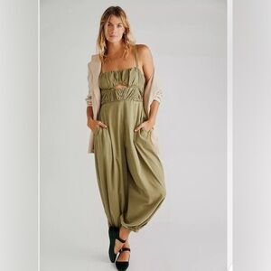 Free people Kingston jumpsuit XS